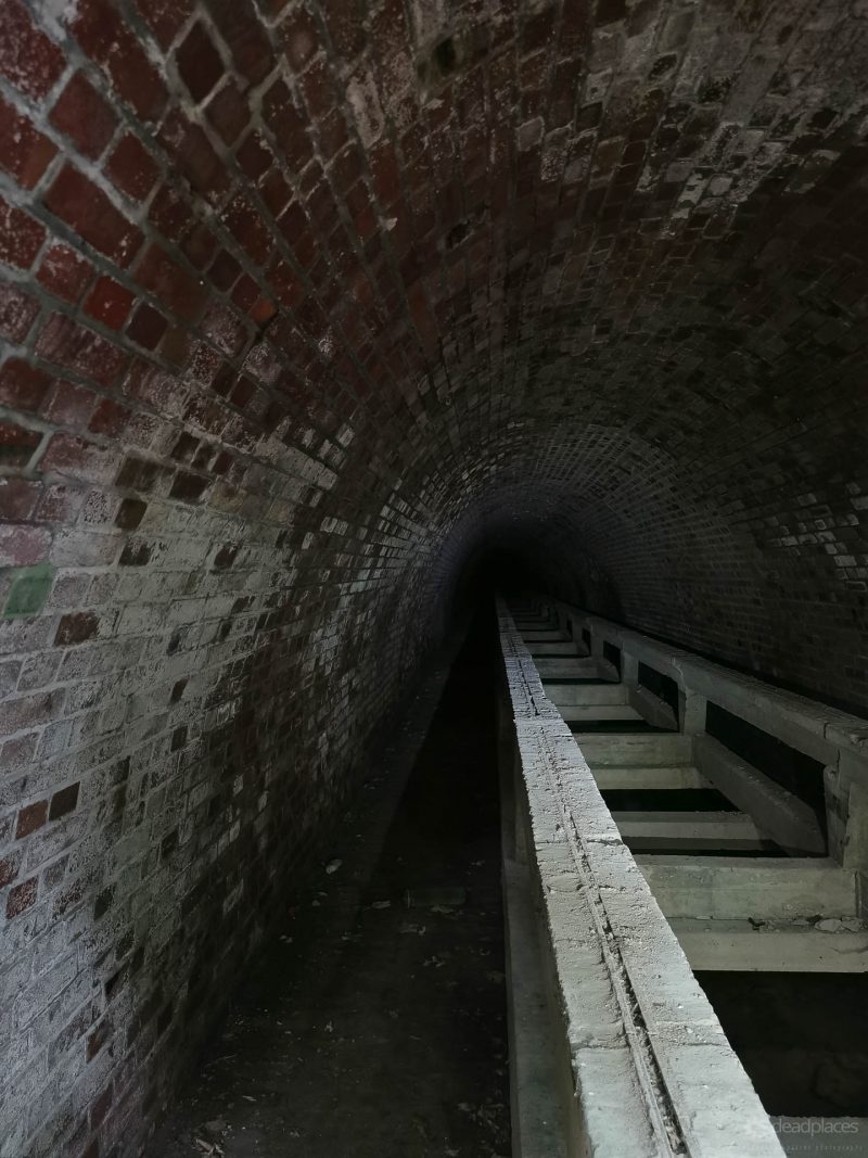 Fahrweg Schiebebuehne Pressen Hangseite